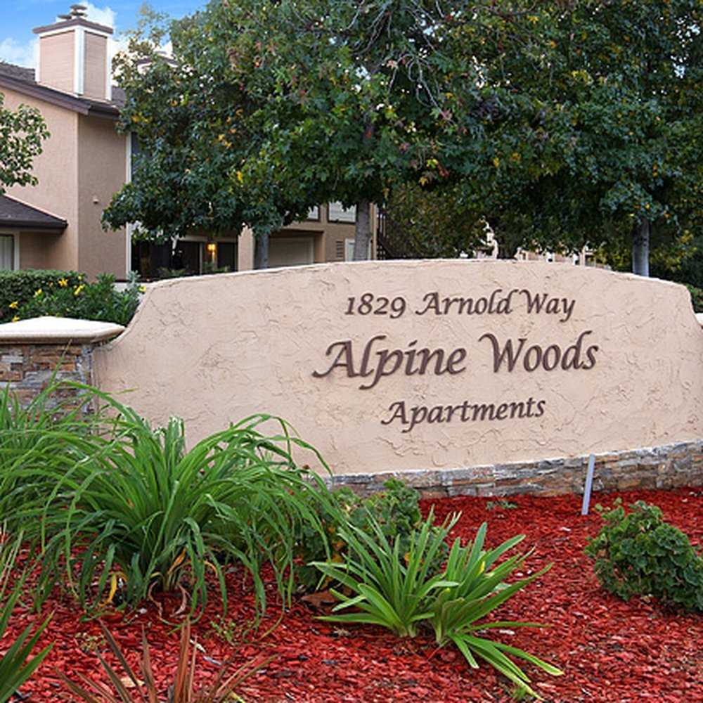 Expert cleaner from San Diego House Cleaning Service deep cleaning a living room in Alpine, CA, enhancing the home's comfort and hygiene