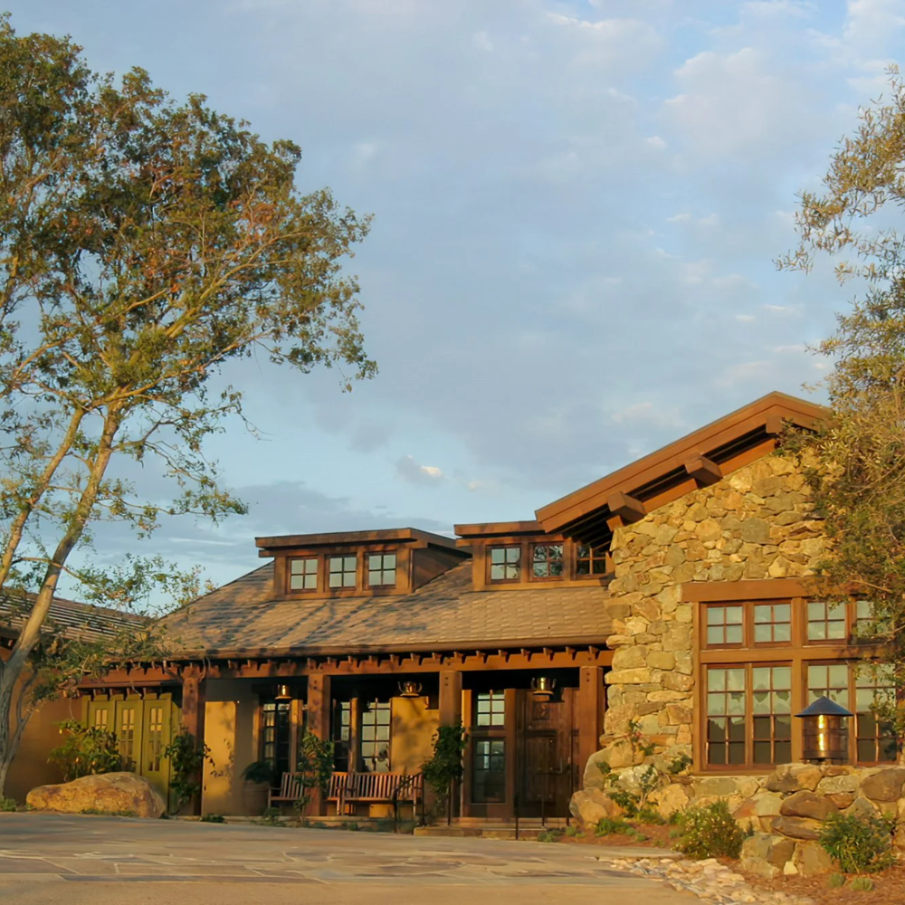 Expert cleaner from San Diego House Cleaning Service meticulously cleaning a modern kitchen in Black Mountain Ranch, CA