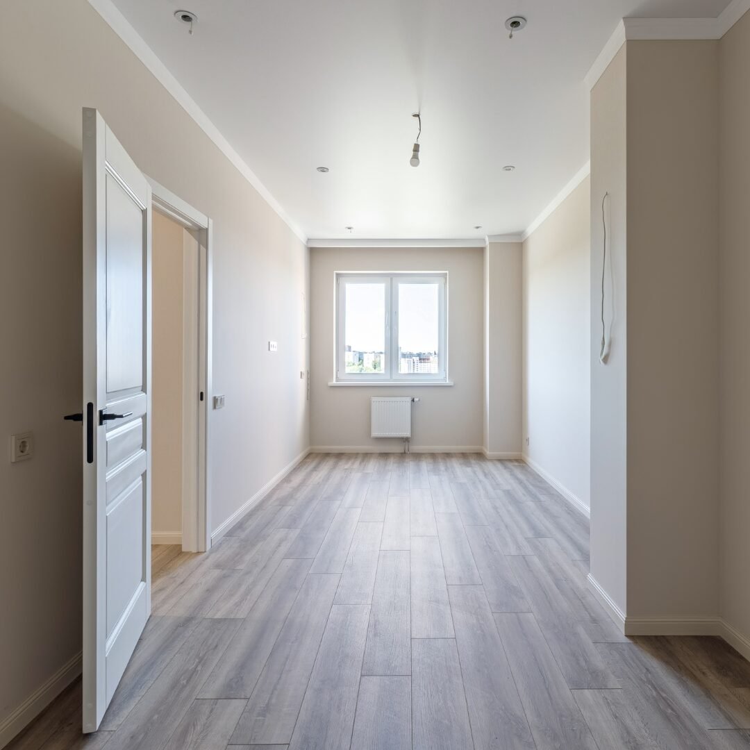 Expert team performing thorough move-in cleaning in a San Diego County home, ensuring a spotless and welcoming environment